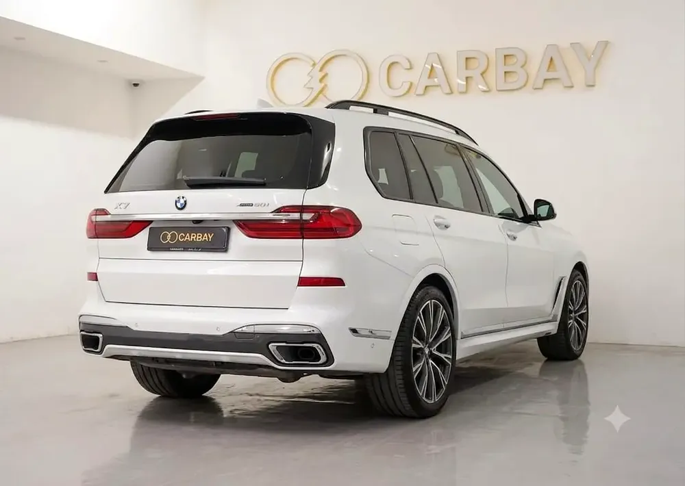 AED 2491 PM | BMW X7 50i INDIVIDUAL 2019 | HIGH SPECS | PRISTINE CONDITION | 1 YEAR WARRANTY | GCC - Image 5