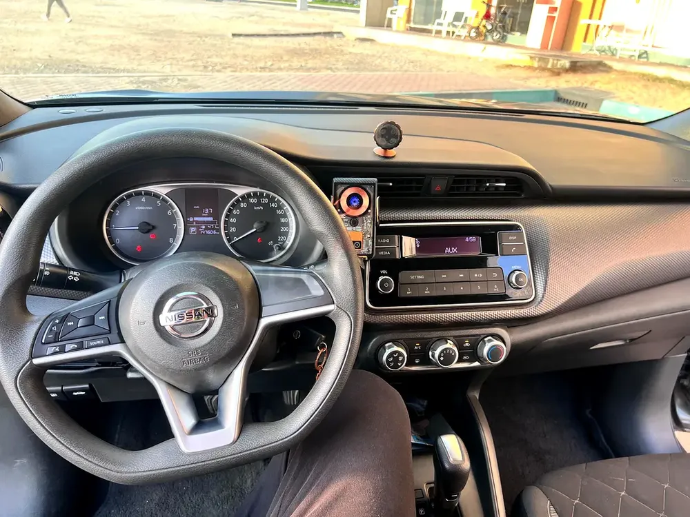 2017 Nissan Kicks | Clean | Lady Owner - Image 7