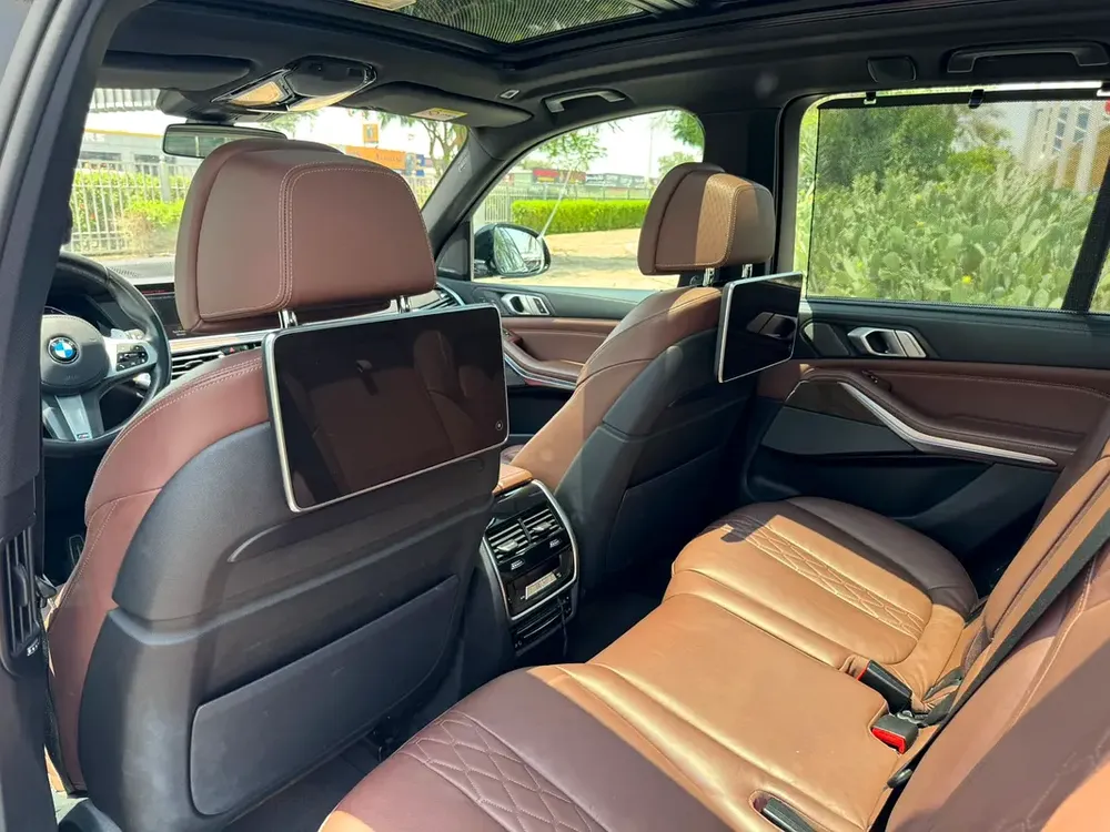 BMW X5 xDrive40i M Sport 2020 | GCC Specs I 7 Seats - Image 11