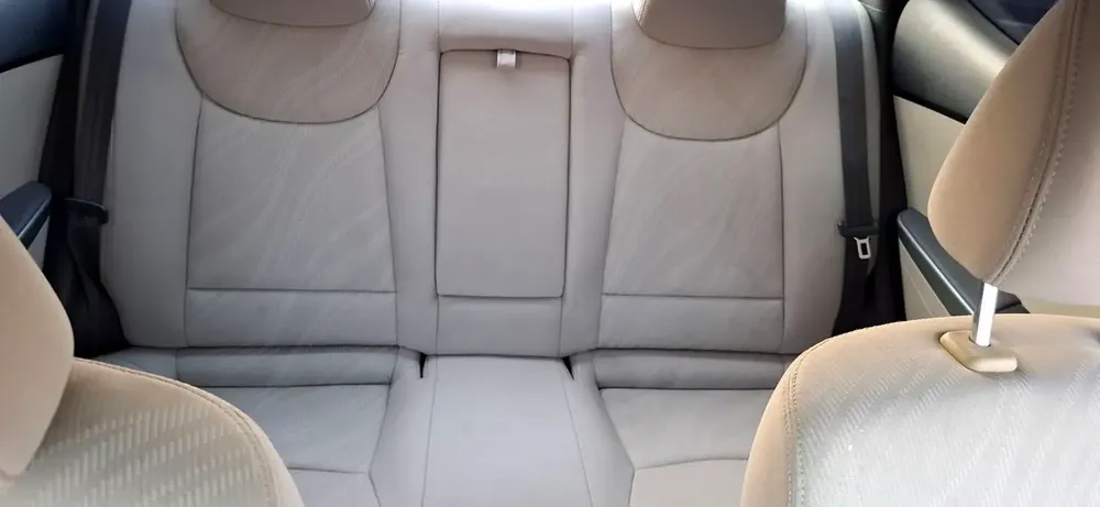 Hyundai Elantra 2015 - Well Maintained - GCC/UAE Ready - Image 4