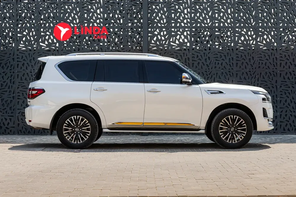 Nissan Patrol 2022 GCC specs - Image 8