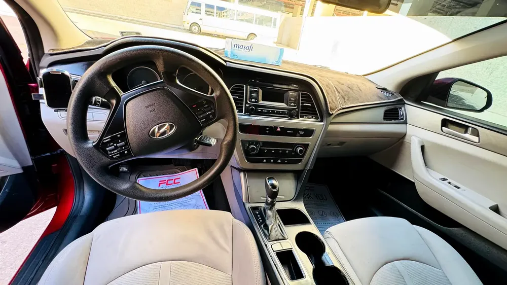 2015 Hyundai Sonata Sport - American Specs - Excellent Condition - Image 6