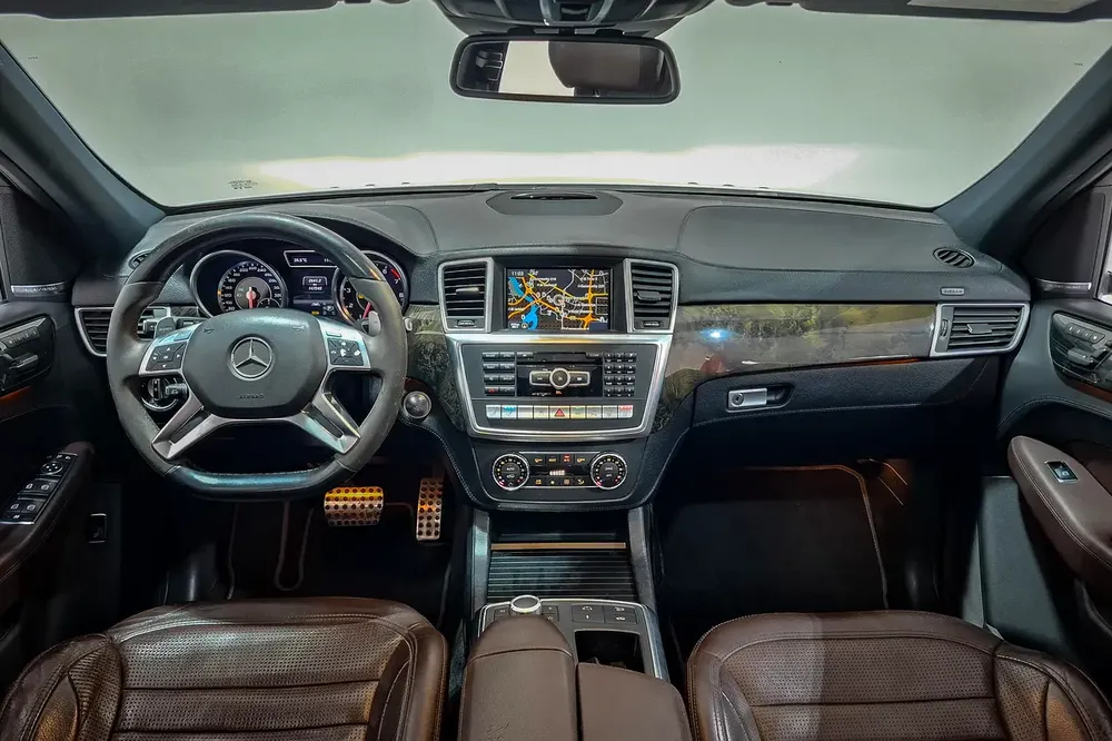 Inspected Car | 2013 Mercedes-Benz M-Class ML 63 AMG | GCC Specs | Ref#453921 - Image 9