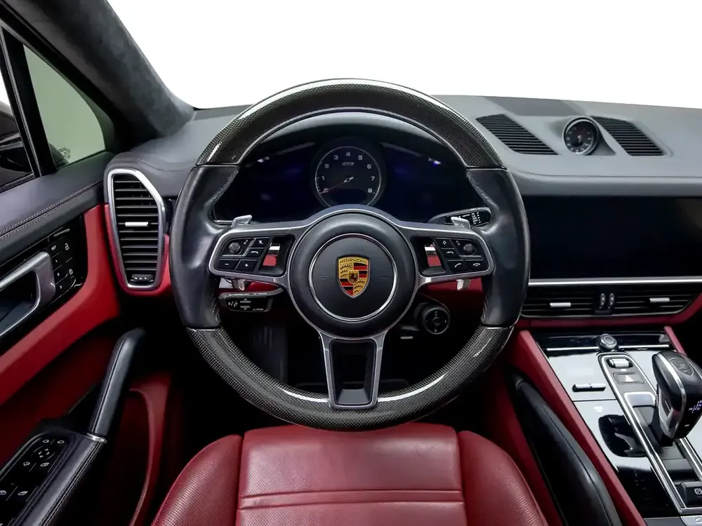 2022 | Porsche | Cayenne | GTS Coupe | GCC Specs - Image 12