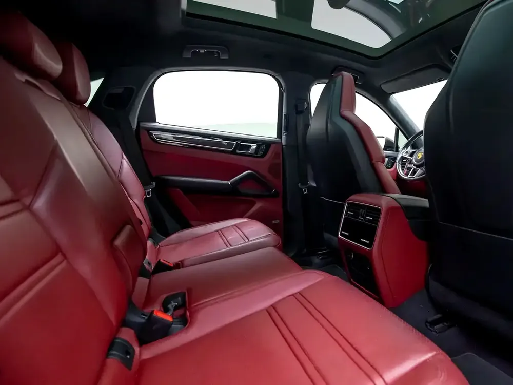 2022 | Porsche | Cayenne | GTS Coupe | GCC Specs - Image 16