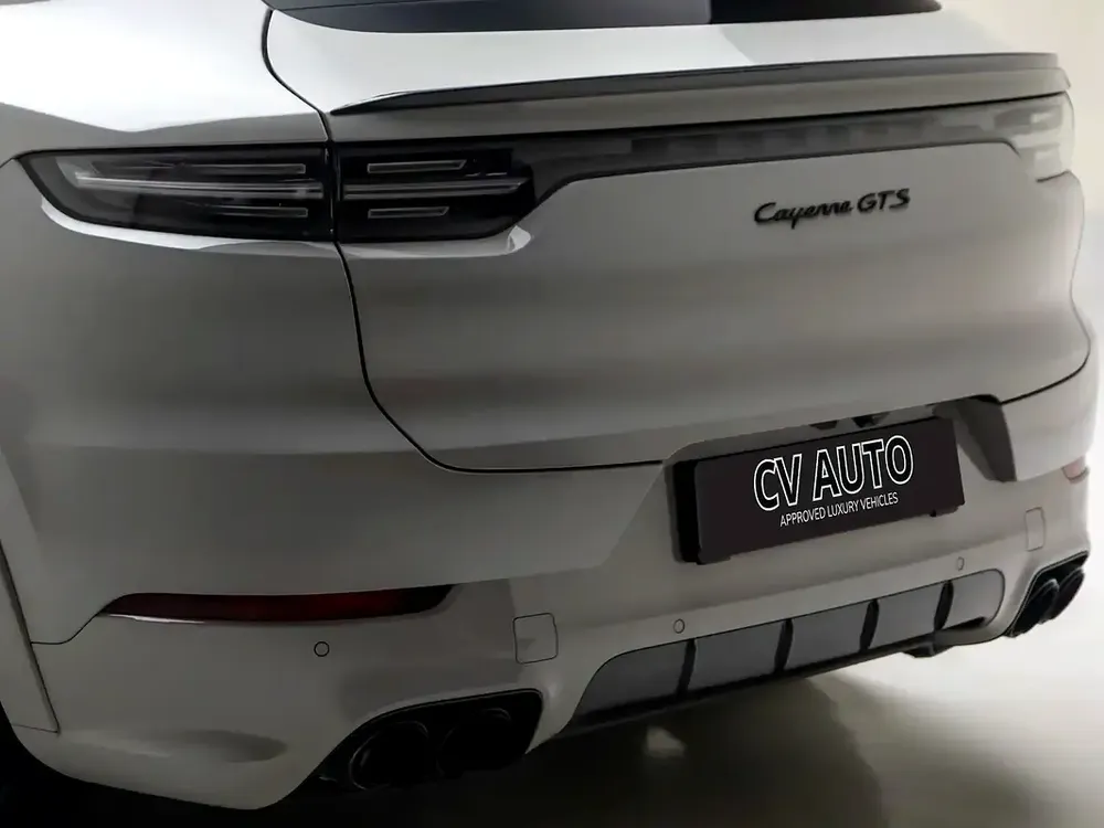 2022 | Porsche | Cayenne | GTS Coupe | GCC Specs - Image 18