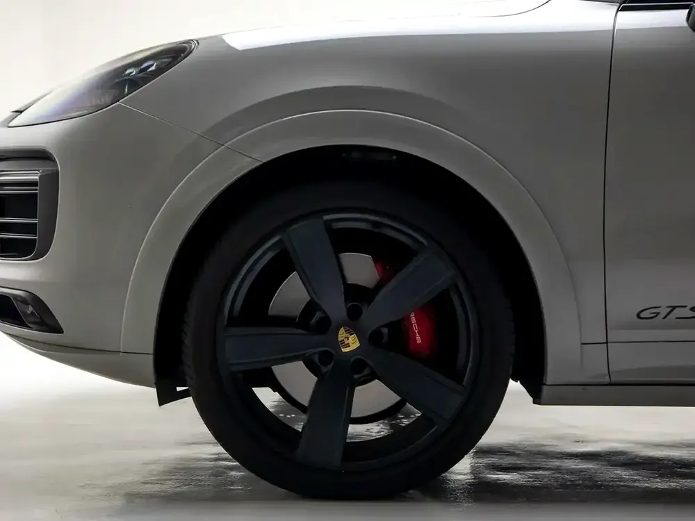 2022 | Porsche | Cayenne | GTS Coupe | GCC Specs - Image 20