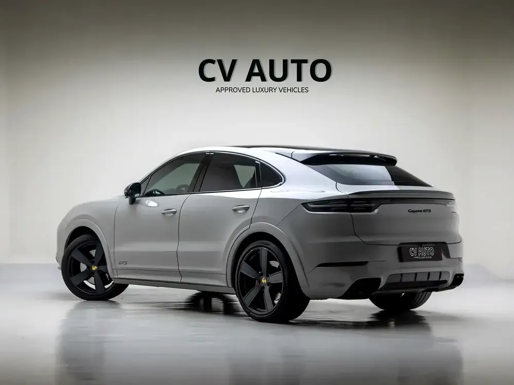2022 | Porsche | Cayenne | GTS Coupe | GCC Specs - Image 4