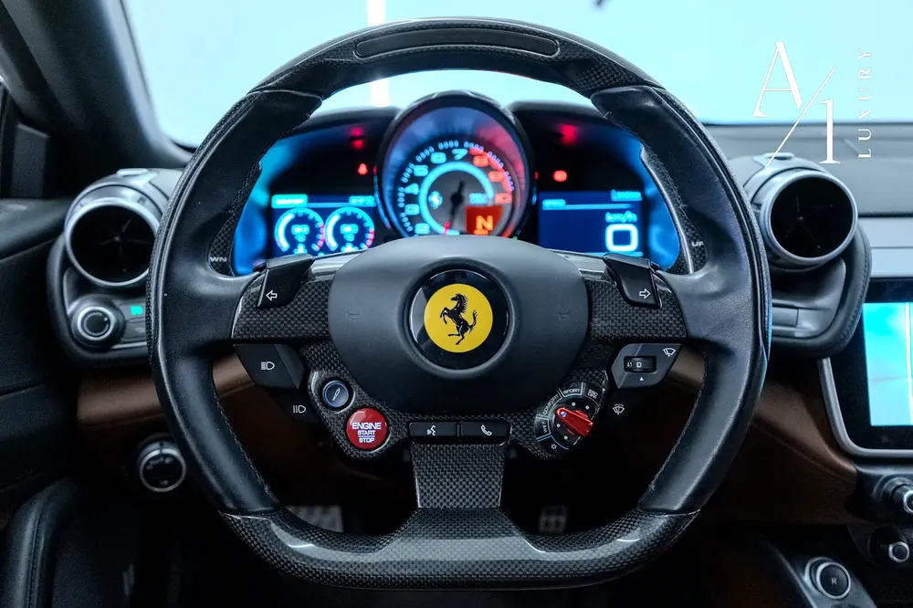 2017 Ferrari GTC4Lusso T Hatchback, Full Service History, GCC Spec - Image 8