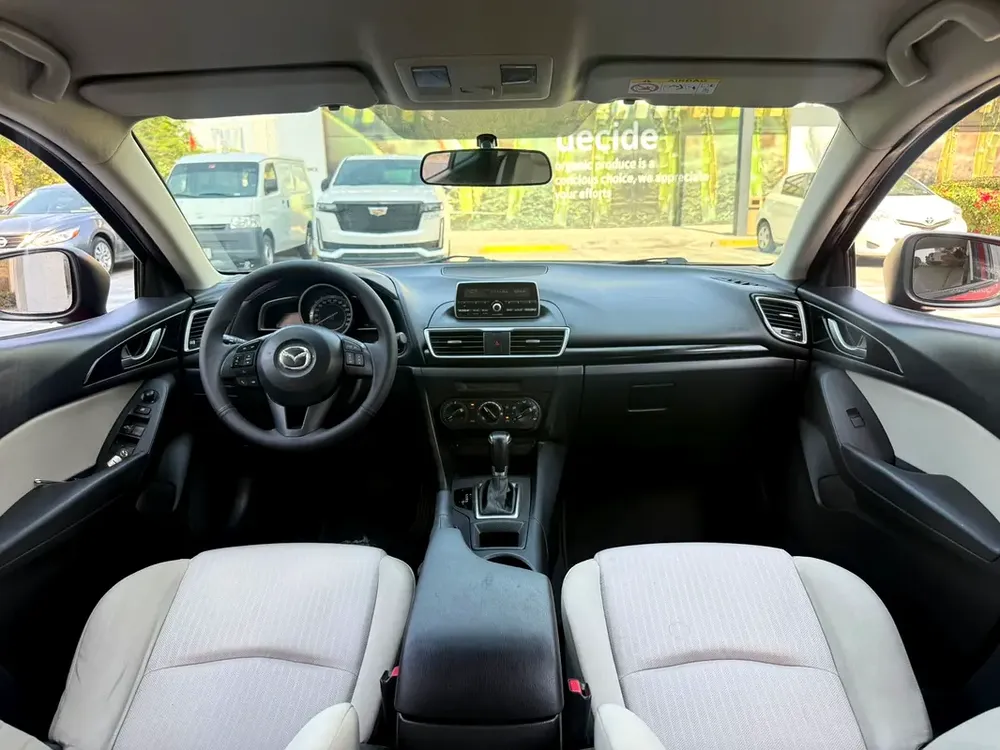 GCC 2015 Mazda 3 | Hatchback | 1.6L  4Cylinder | Excellent Condition - Image 13