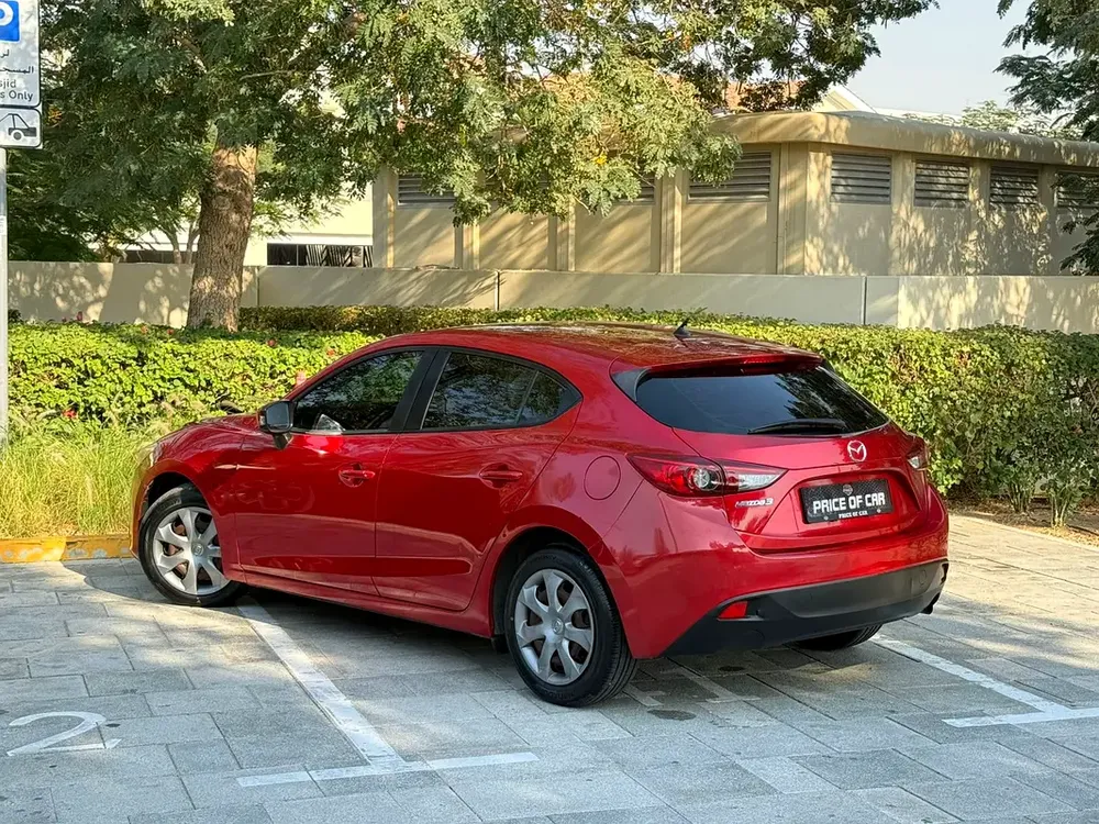 GCC 2015 Mazda 3 | Hatchback | 1.6L  4Cylinder | Excellent Condition - Image 6