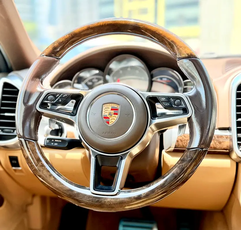 Porsche Cayenne S 2015 GCC Specs - Image 15
