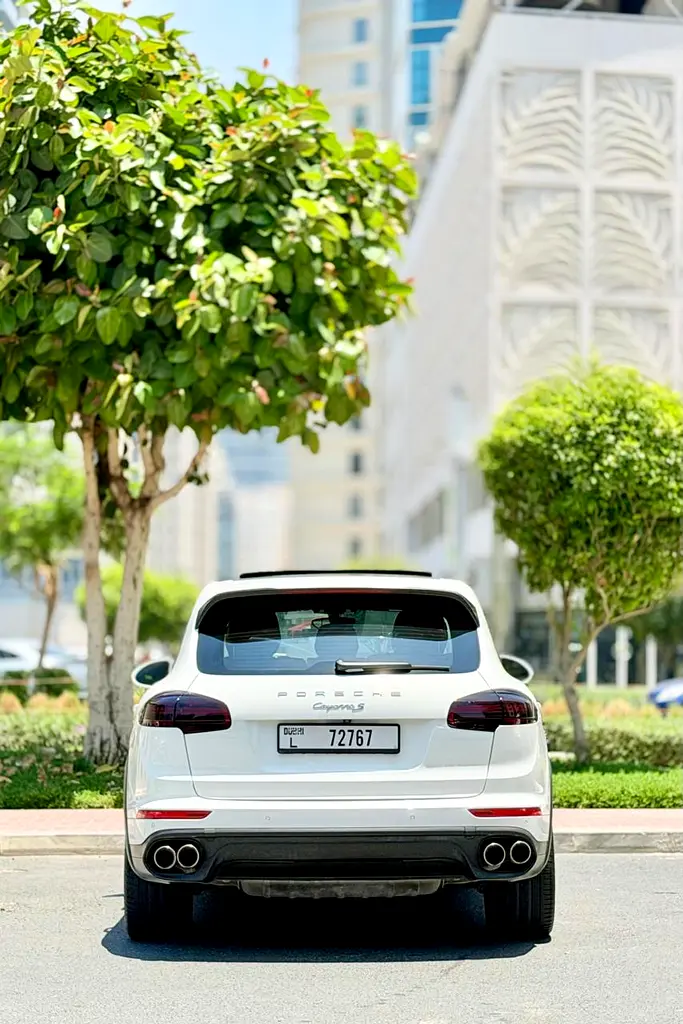 Porsche Cayenne S 2015 GCC Specs - Image 6
