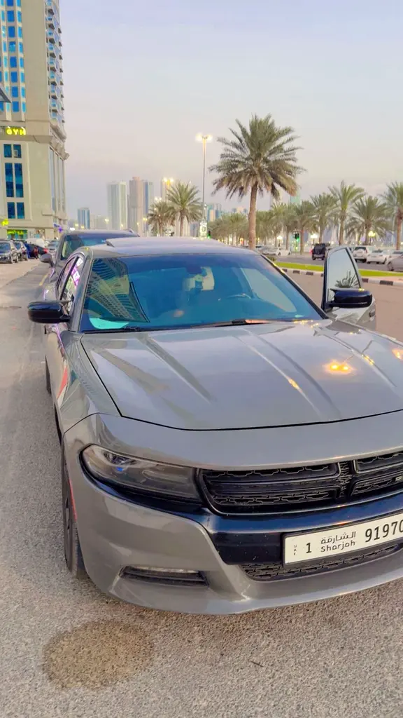 2019 Dodge Charger SXT - American Specs - Sunroof - Image 4