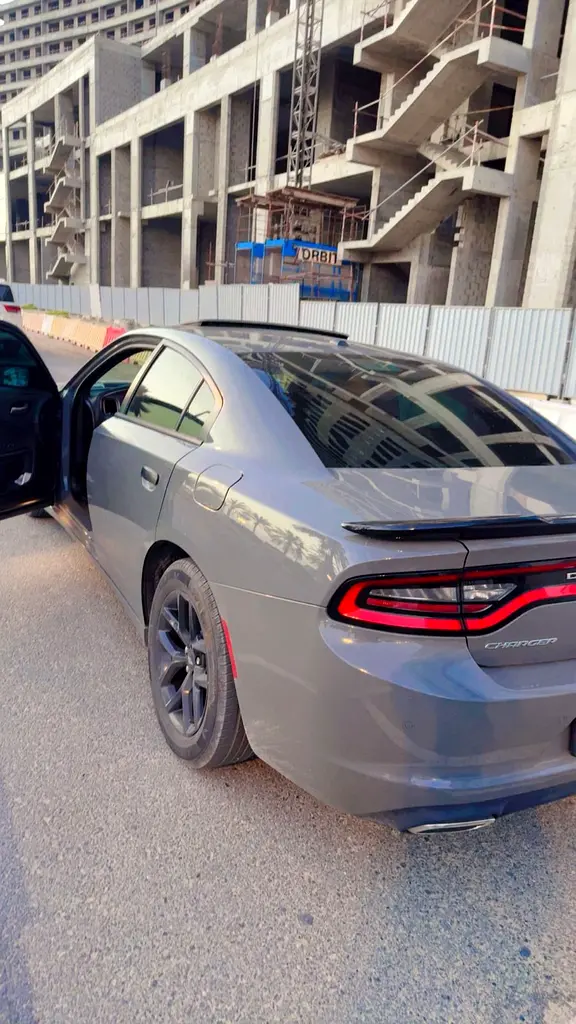 2019 Dodge Charger SXT - American Specs - Sunroof - Image 5