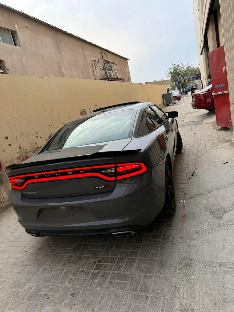 2019 Dodge Charger SXT - American Specs - Sunroof - Image 7