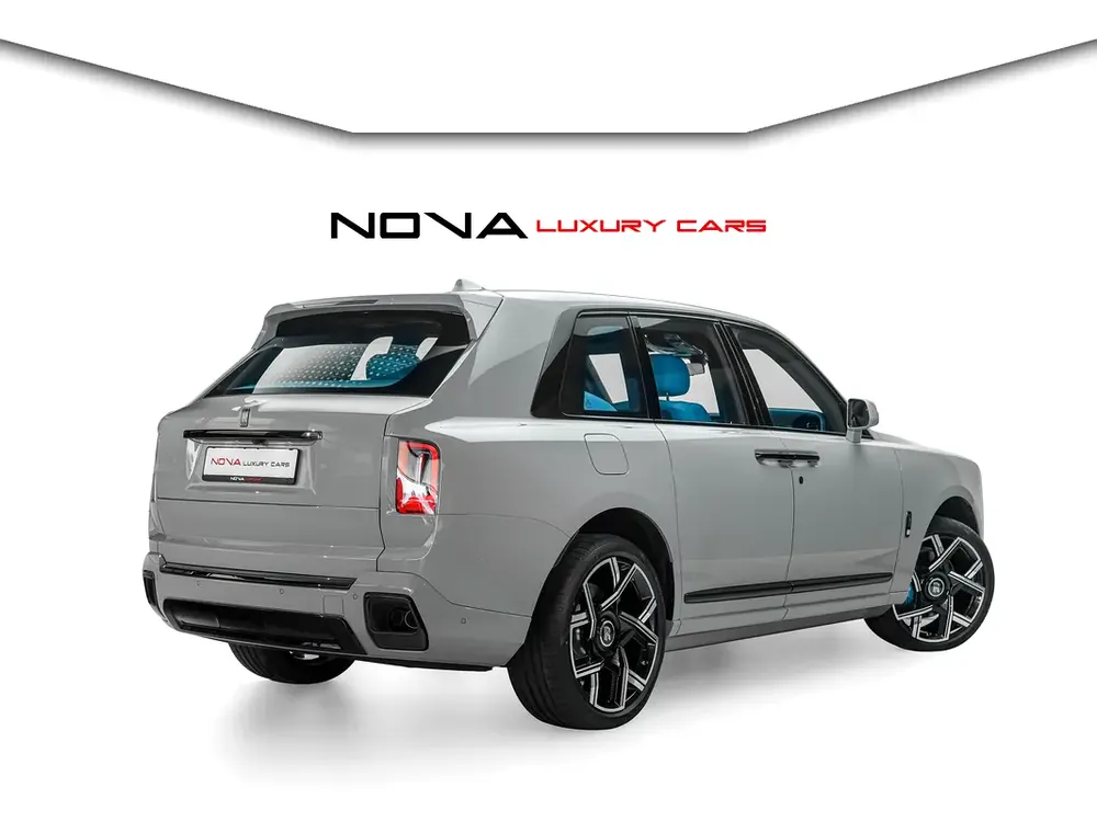 2026 ROLLS ROYCE CULLINAN BLACK BADGE / BRAND NEW / GCC - Image 4