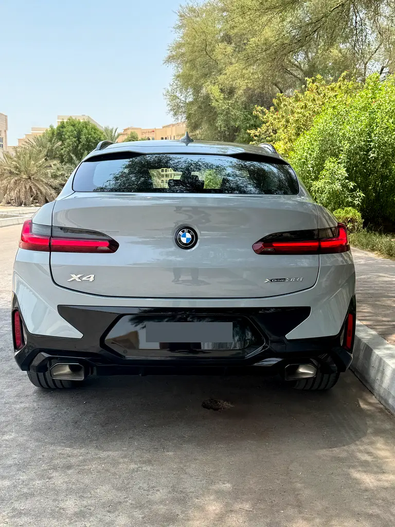 BMW X4 30I M SPORT FULL OPTION , 5 YEARS SERVICE AND WARRANTY - Image 5