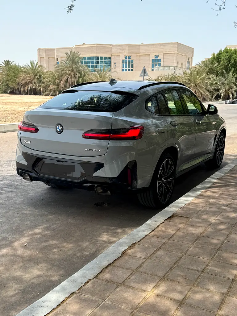 BMW X4 30I M SPORT FULL OPTION , 5 YEARS SERVICE AND WARRANTY - Image 6