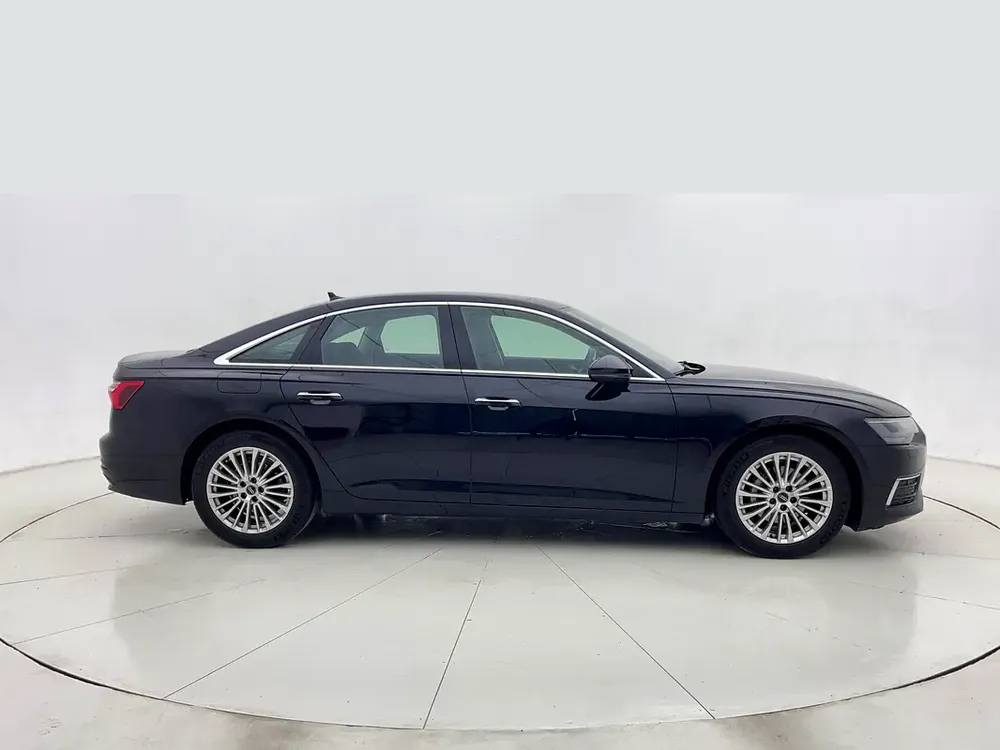 AED 1,553/month | 0 DP | Free 1 Year Warranty | Service History | 30 Day Return | AUDI A6 2022 - Image 5