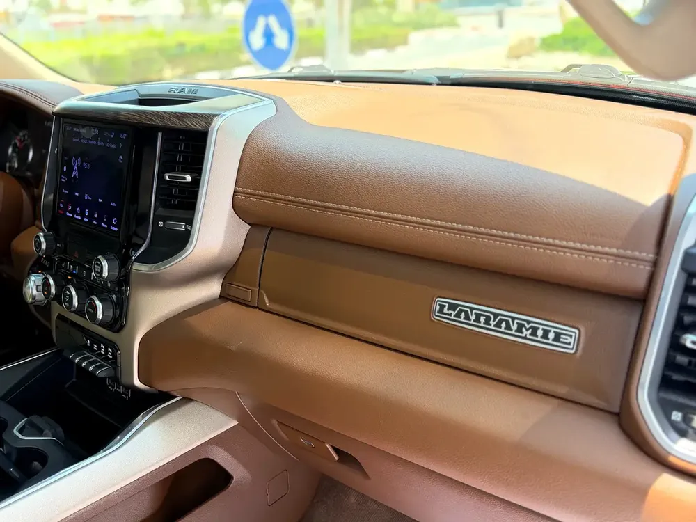 RAM 1500 Laramie Double Cab 2020 - GCC Specs - Pristine Condition - Image 16