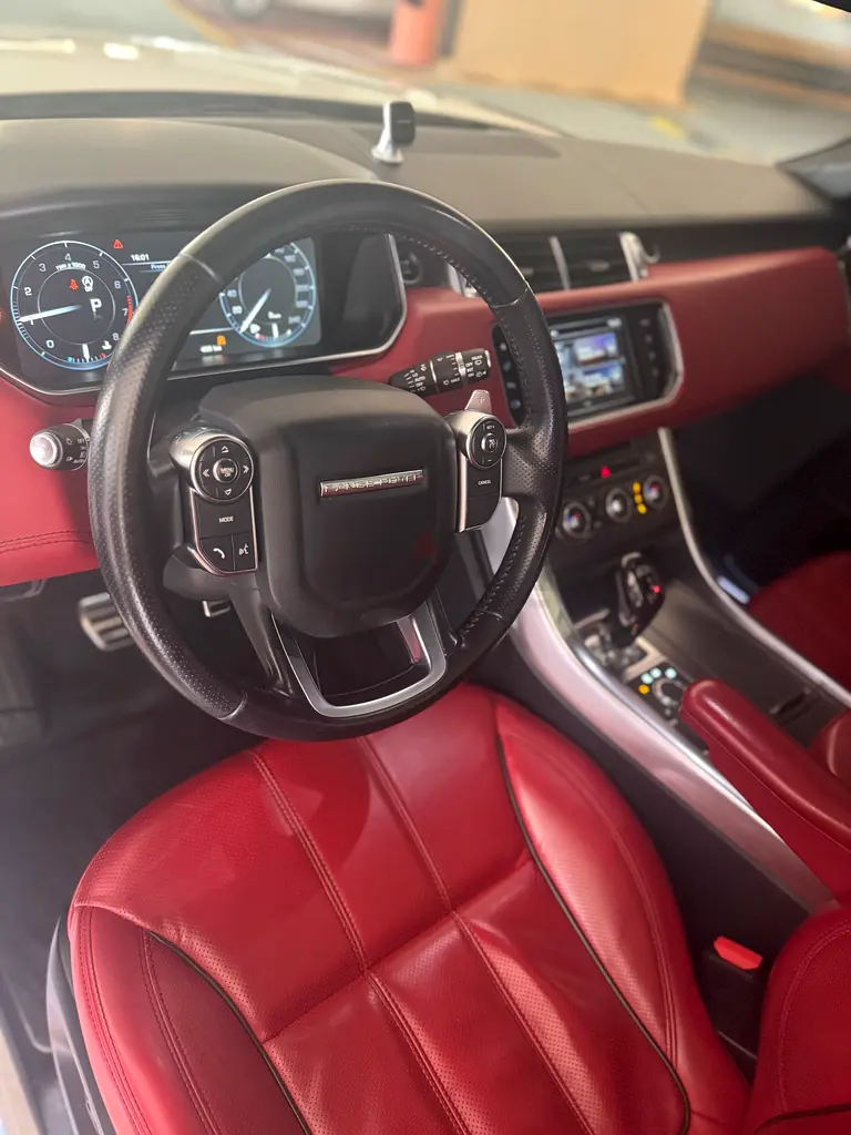 Land Rover Range Rover Sport HSE 2016 GCC Specs - Image 18