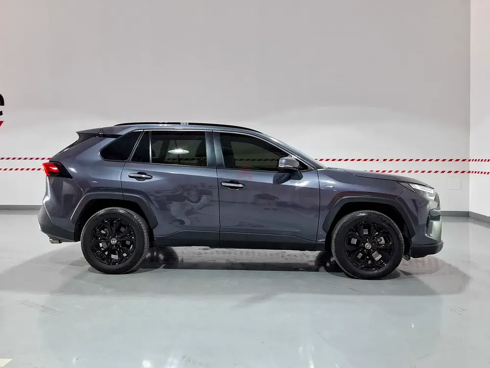 AED 2279/month | 2025 Toyota Rav 4  | GCC Specs | Ref#474880 - Image 4