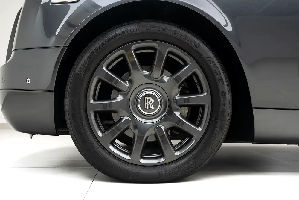 2014 ROLLS ROYCE PHANTOM COUPE BESPOKE CHICANE EDITION - Image 6