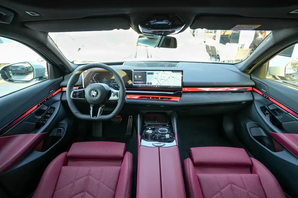 BMW 5-Series 530i 2026 GCC Specs - Image 9