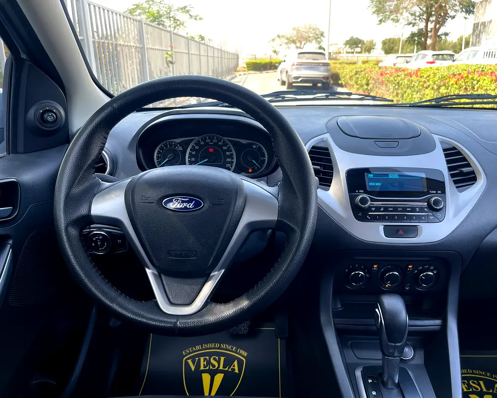 WARRANTY UNLIMITED MILEAGE / TREND + ALLOY WHEEL + POWER WINDOW + BLUETOOTH + USB / IN HOUSE FINANCE - Image 11