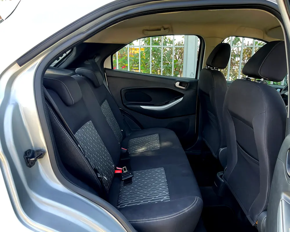 WARRANTY UNLIMITED MILEAGE / TREND + ALLOY WHEEL + POWER WINDOW + BLUETOOTH + USB / IN HOUSE FINANCE - Image 17