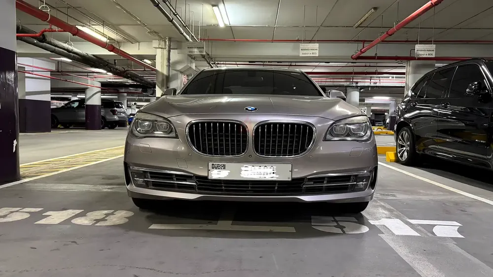 BMW 740Li 2015 | Luxury Executive Sedan | Full Options | Excellent Condition - Image 6