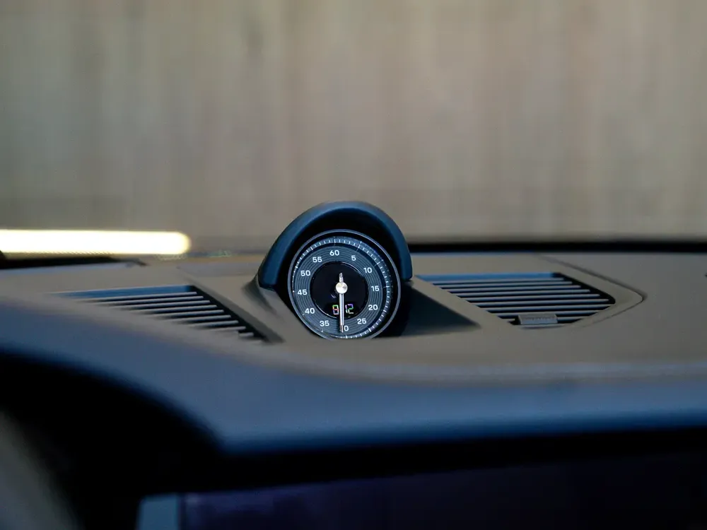 Porsche 911 Carrera 4 GTS 2026 Dealer WARRANTY - Image 18