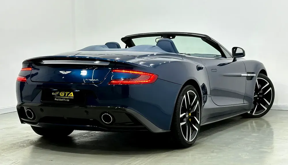 2015 Aston Martin Vanquish Volante V12 Convertible, Low Kms, GCC - Image 5