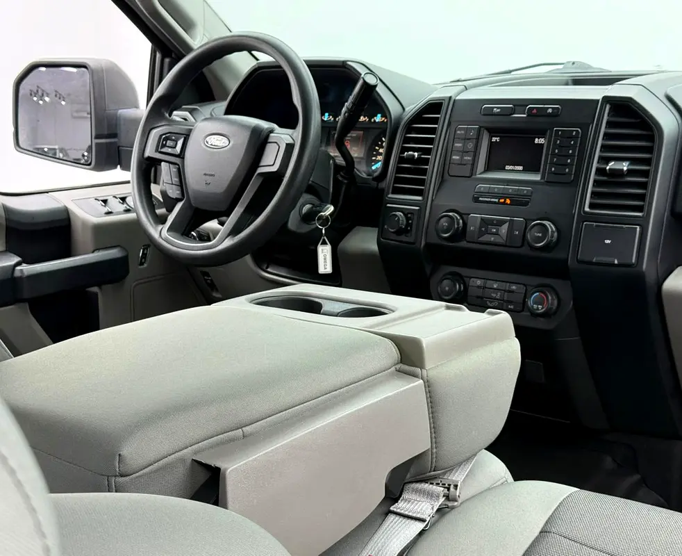 2020 Ford F-150 Raptor Kit, 1 Year Warranty Unlimited Km, Excellent Condition, GCC - Image 11