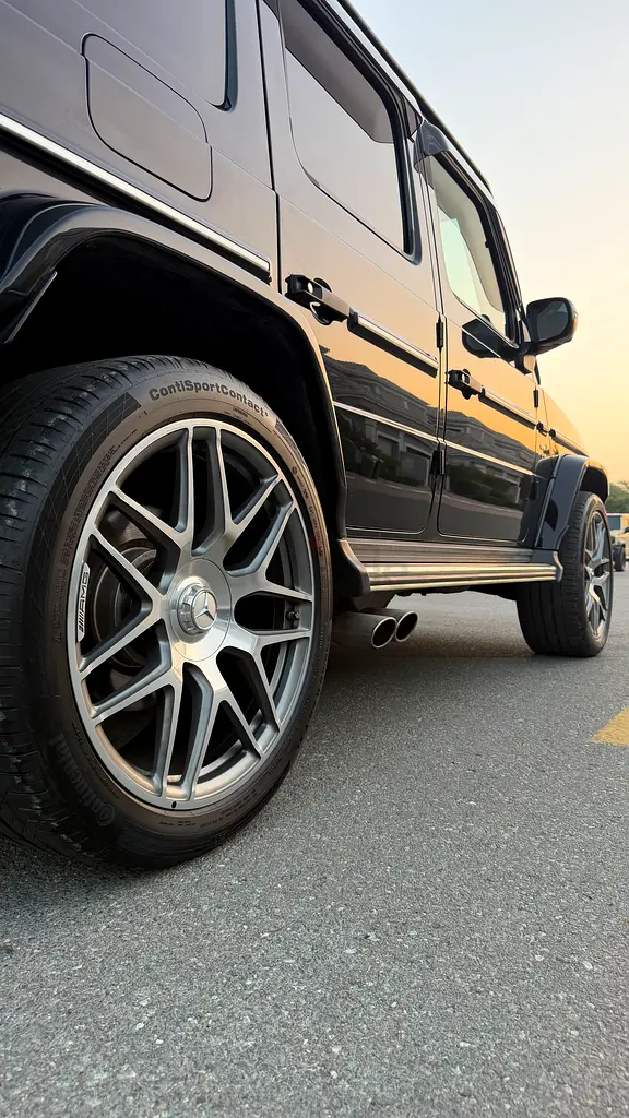 2019 Mercedes-Benz G550 AMG with G63 kit - Clean Title - Image 11