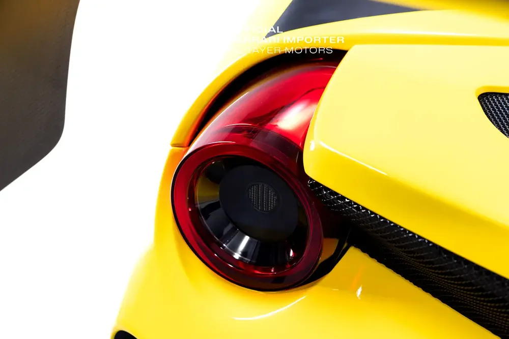 Ferrari 488 Challenege EVO Racecar - Image 17