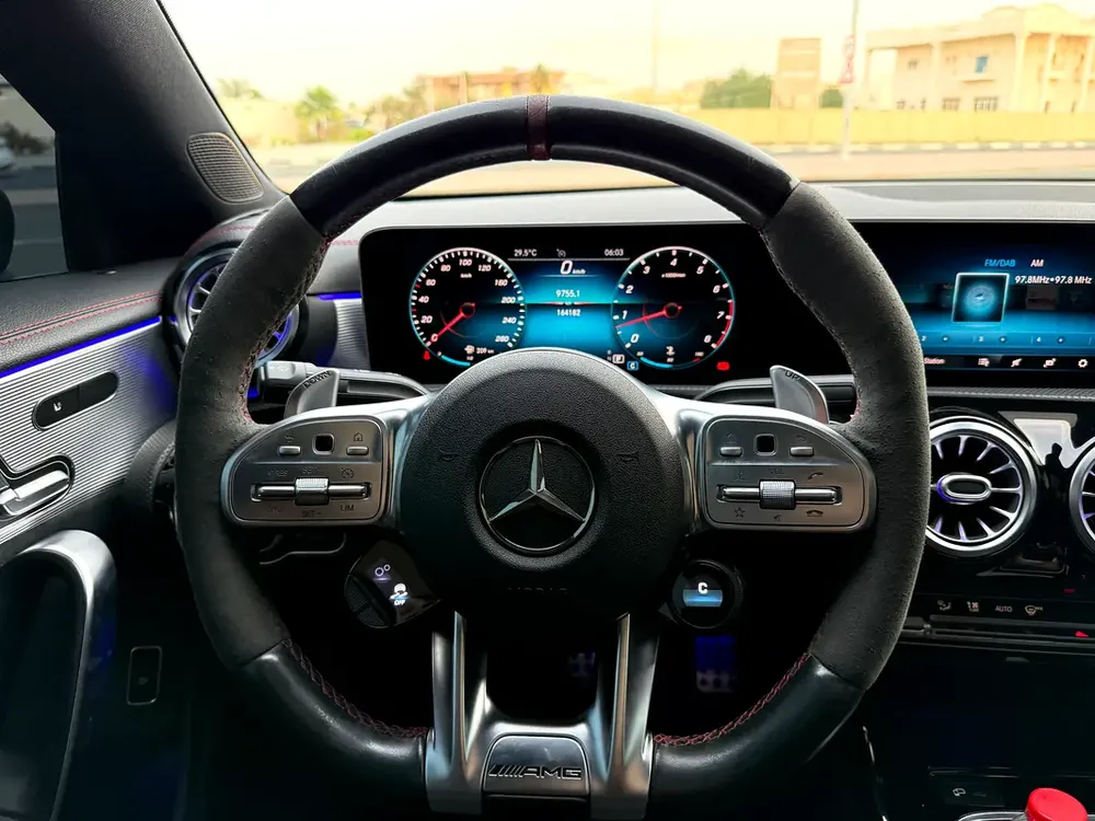 CLA35 AMG FULL OPTION VERY GOOD CONDITION GCC - Image 10