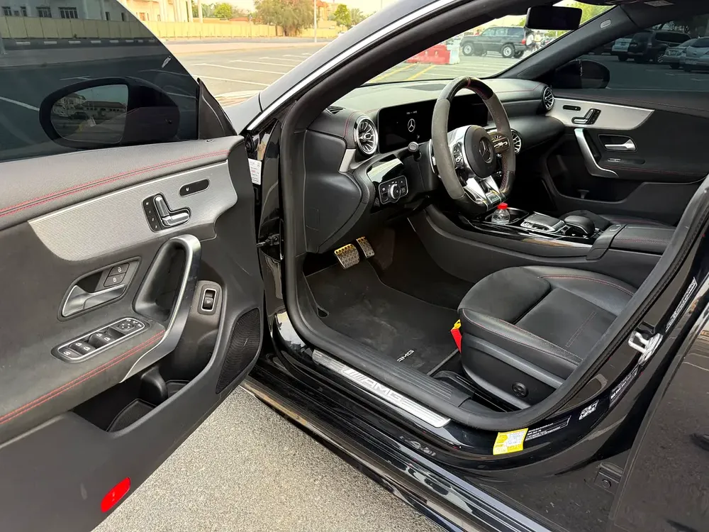 CLA35 AMG FULL OPTION VERY GOOD CONDITION GCC - Image 12
