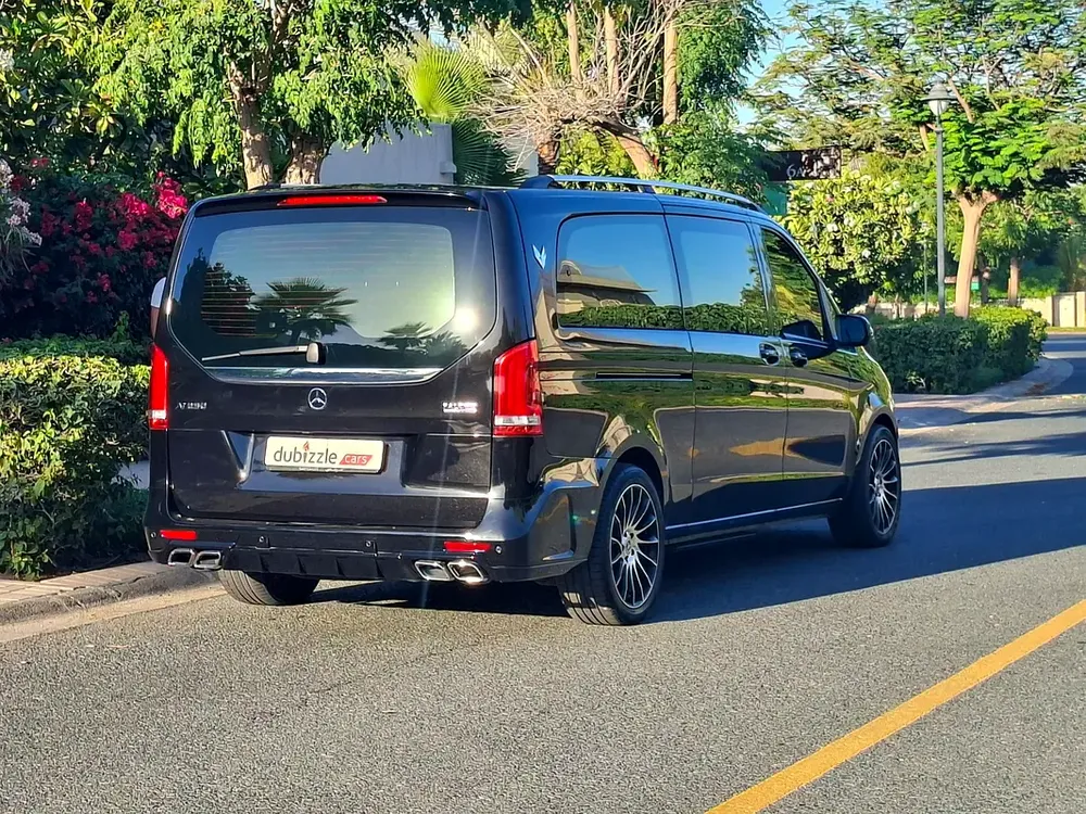AED 3221/month | 2022 Mercedes-Benz V-Class V 250 | GCC Specs | Ref#469466 - Image 6