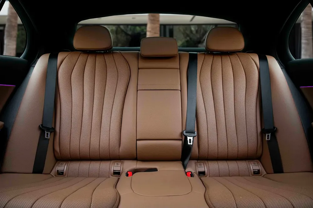 5,386 P.M |  E200 AMG | 0% Downpayment | 5 Years Warranty! - Image 13