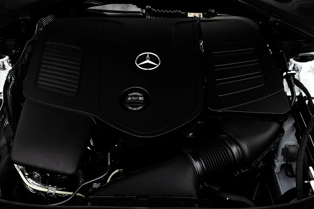 5,386 P.M |  E200 AMG | 0% Downpayment | 5 Years Warranty! - Image 15
