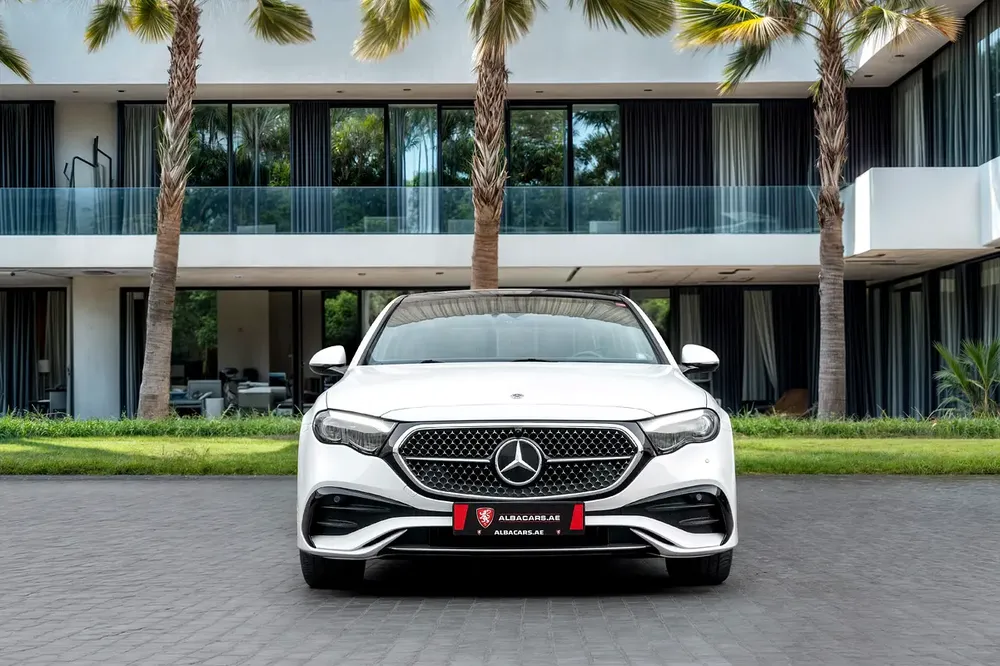 5,386 P.M |  E200 AMG | 0% Downpayment | 5 Years Warranty! - Image 4