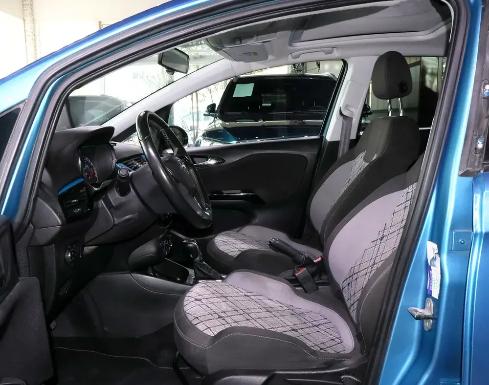 1.4L Corsa Hatchback . GCC Specs . Excellent Condition - Image 7