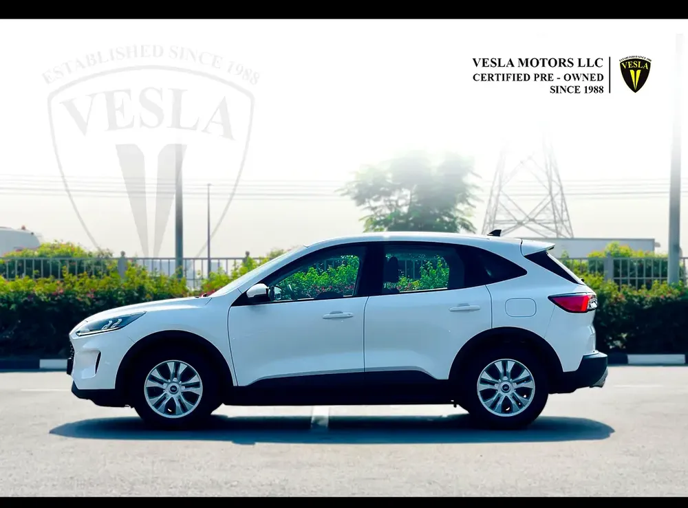 UNLIMITED KMS WARRANTY / NAVIGATION + LED LIGHT + KEYLESS START + CRUISE CONTROL / IN HOUSE FINANCE - Image 4