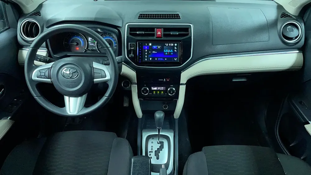 AED 784/month | 0 DP | Free 3 Months Warranty | Service History | 30 Day Return | TOYOTA RUSH 2023 - Image 7