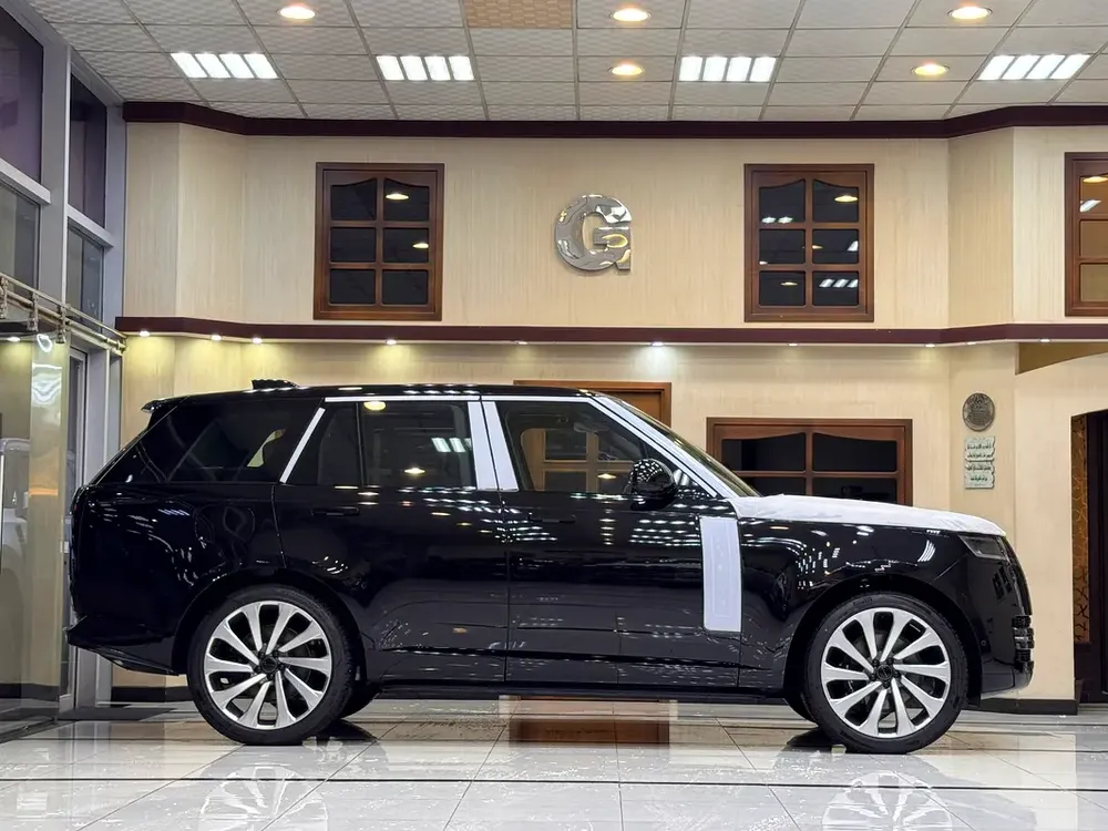 Land Rover Range Rover Autobiography 2026 - GCC Specs - Image 7