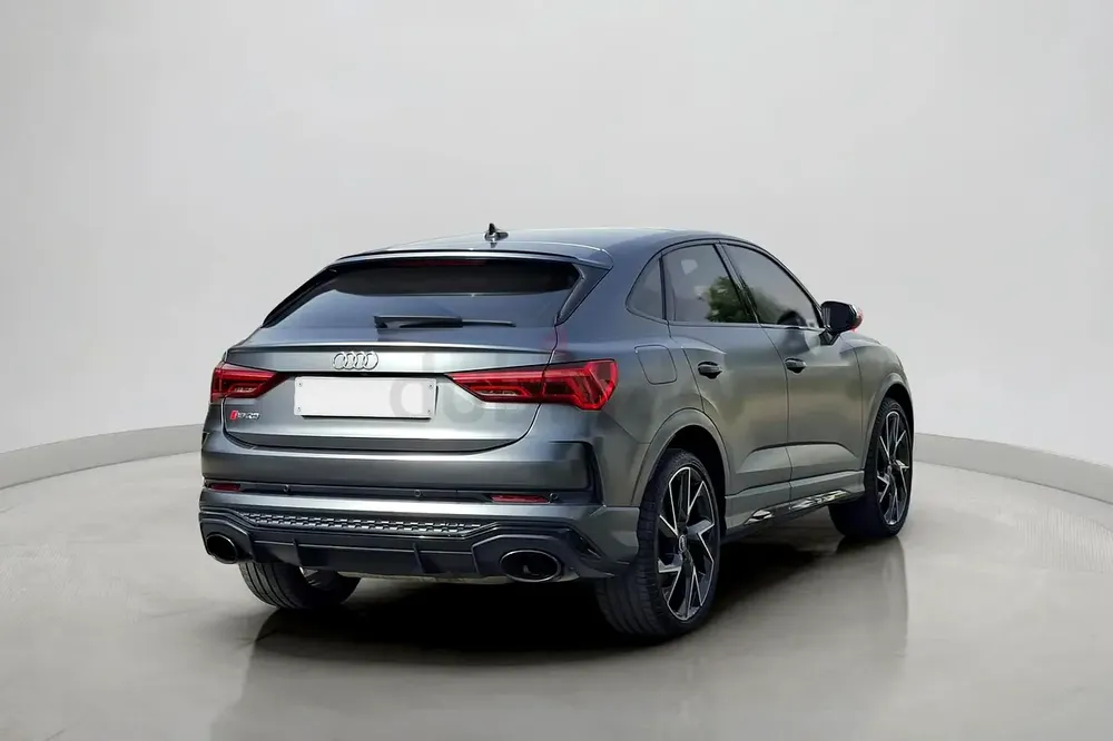 2022 Audi RSQ3 Sportback 2.5 TFSI Quattro S-tronic 2.5L | GCC Specifications - Image 6