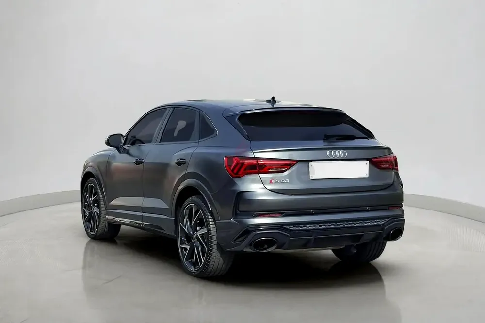 2022 Audi RSQ3 Sportback 2.5 TFSI Quattro S-tronic 2.5L | GCC Specifications - Image 8