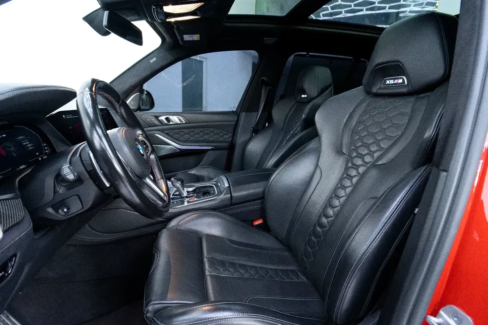 2022 BMW X5M Competition | GCC Specs | Carbon Edition - Image 7
